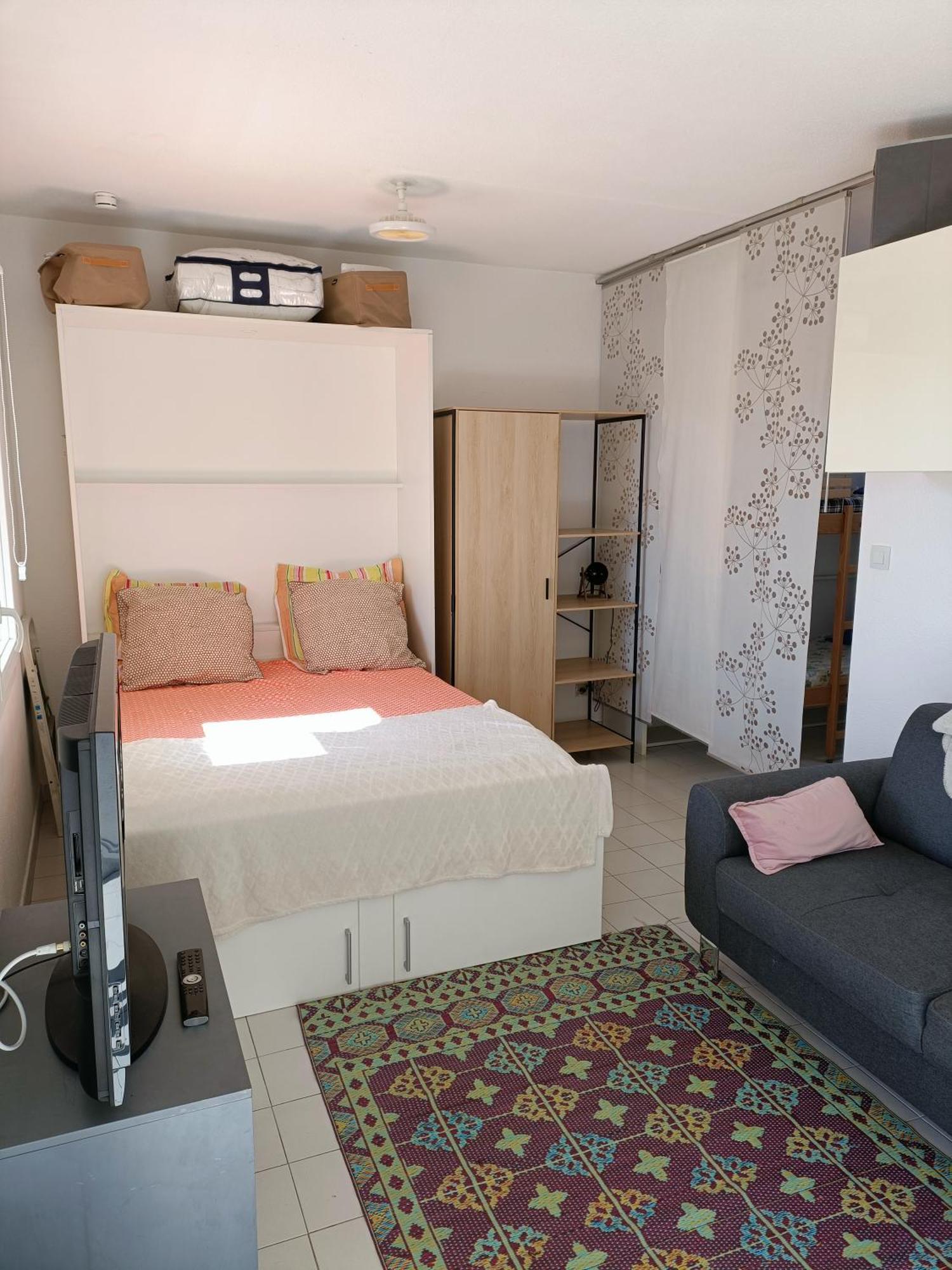 Apartment Studio Climatise Bord De Mer, A 100M De La Plage Du Verdon Martigues