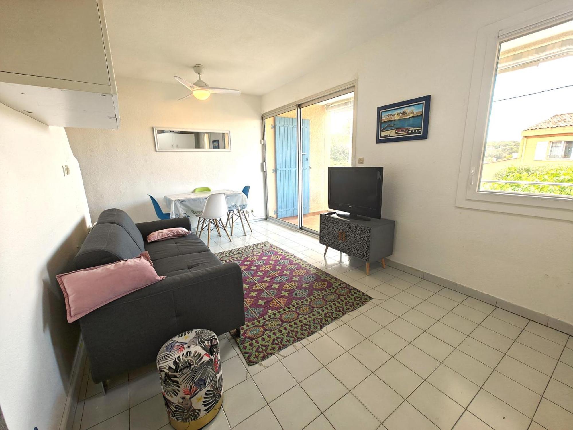 Studio Climatise Bord De Mer, A 100M De La Plage Du Verdon Martigues
